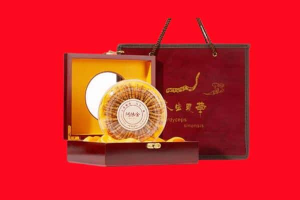 诚信求购:桂林平乐县高价回收冬虫夏草是按克吗